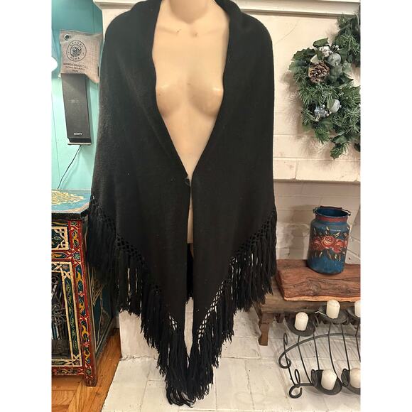 VINTAGE 70's 80's MADY GERRARD FRINGED BLACK CASHMERE SHAWL WRAP - Picture 1 of 8